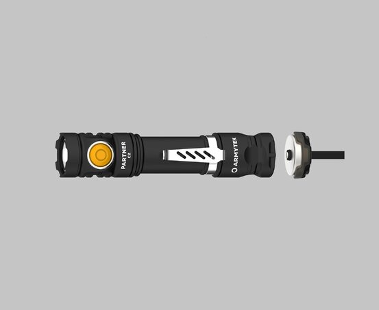 Taktická baterka Armytek Partner C2 Magnet USB (10